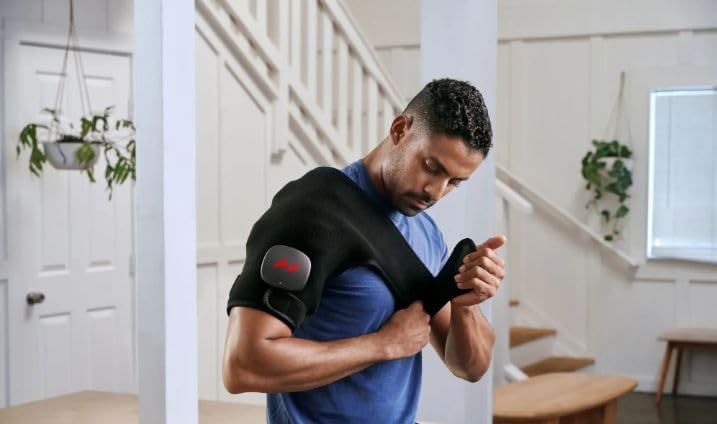 Hyperice Venom 2 - Advanced Heat + Vibration Wrap (Right Shoulder) - The Cozy Corner