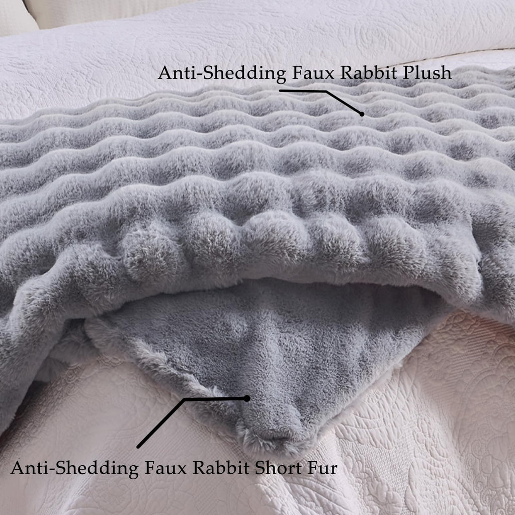 BENVWE Fluffy Faux Fur Throw Blanket for Couch, Soft Plush Thick Cozy Fuzzy Luxury Minky Bubble Blanket for Home Living Room Decor Gift for Women, Navy Blue, 63" x 80", 1100GSM - The Cozy Corner