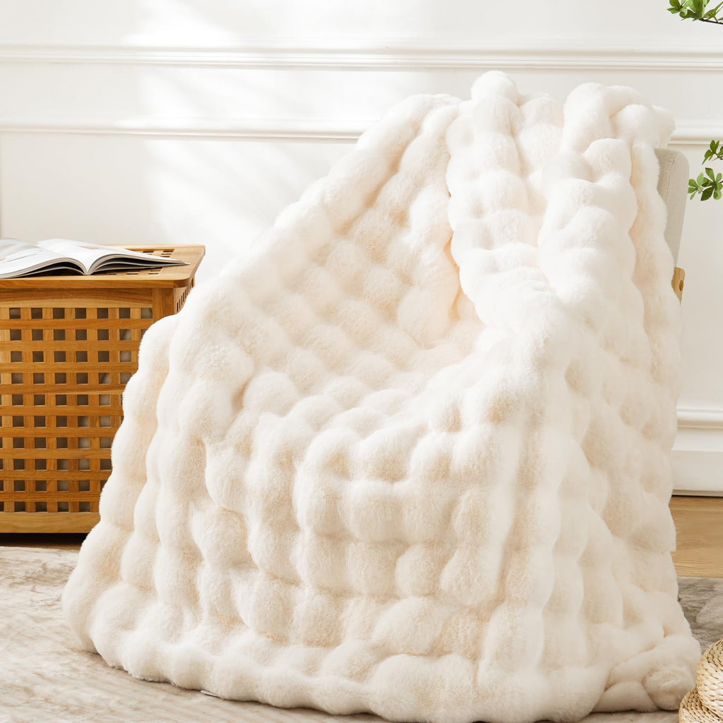 BENVWE Fluffy Faux Fur Throw Blanket for Couch, Soft Plush Thick Cozy Fuzzy Luxury Minky Bubble Blanket for Home Living Room Decor Gift for Women, Navy Blue, 63" x 80", 1100GSM - The Cozy Corner