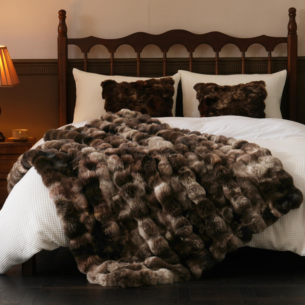 BENVWE Fluffy Faux Fur Throw Blanket for Couch, Soft Plush Thick Cozy Fuzzy Luxury Minky Bubble Blanket for Home Living Room Decor Gift for Women, Navy Blue, 63" x 80", 1100GSM - The Cozy Corner