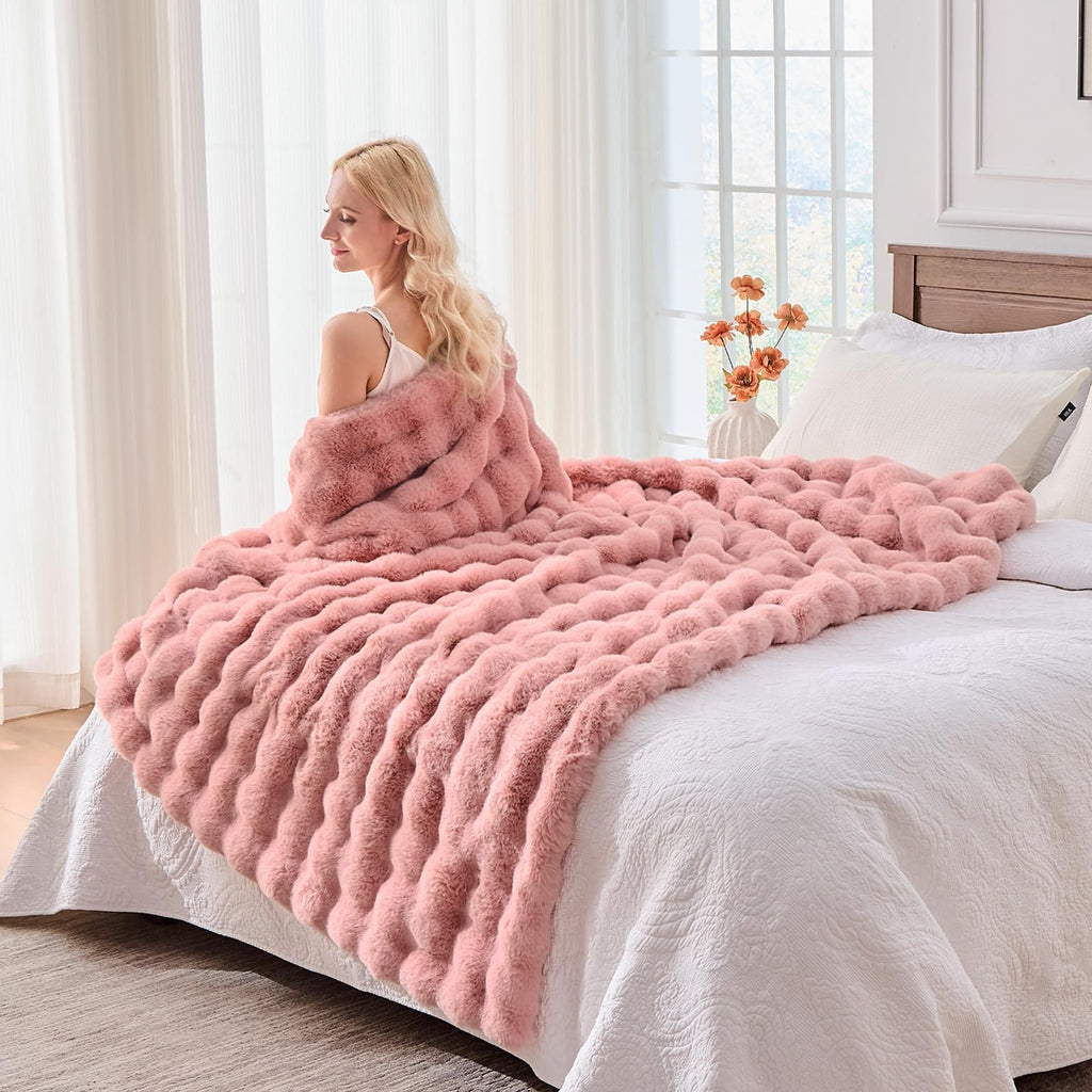 BENVWE Fluffy Faux Fur Throw Blanket for Couch, Soft Plush Thick Cozy Fuzzy Luxury Minky Bubble Blanket for Home Living Room Decor Gift for Women, Navy Blue, 63" x 80", 1100GSM - The Cozy Corner