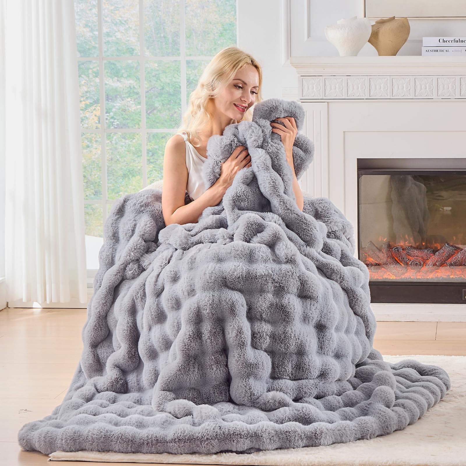 BENVWE Fluffy Faux Fur Throw Blanket for Couch, Soft Plush Thick Cozy Fuzzy Luxury Minky Bubble Blanket for Home Living Room Decor Gift for Women, Navy Blue, 63" x 80", 1100GSM - The Cozy Corner