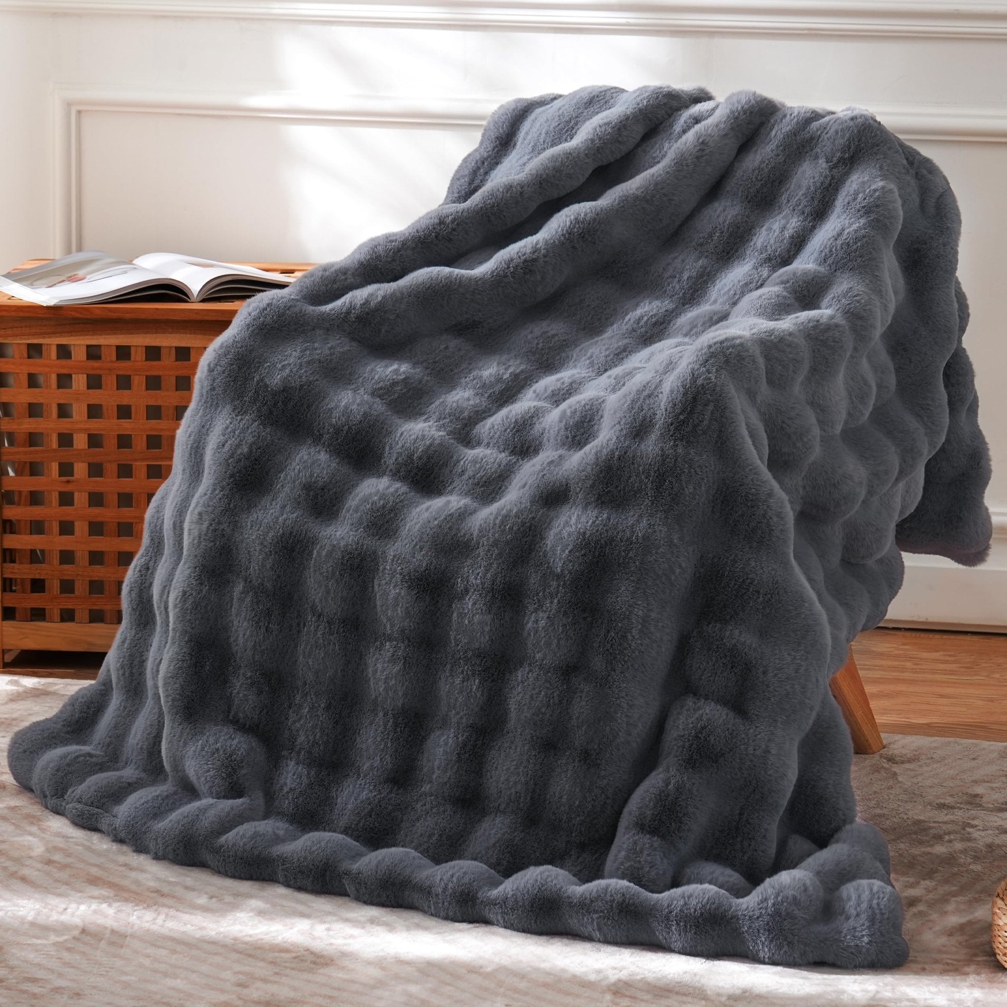 BENVWE Fluffy Faux Fur Throw Blanket for Couch, Soft Plush Thick Cozy Fuzzy Luxury Minky Bubble Blanket for Home Living Room Decor Gift for Women, Navy Blue, 63" x 80", 1100GSM - The Cozy Corner