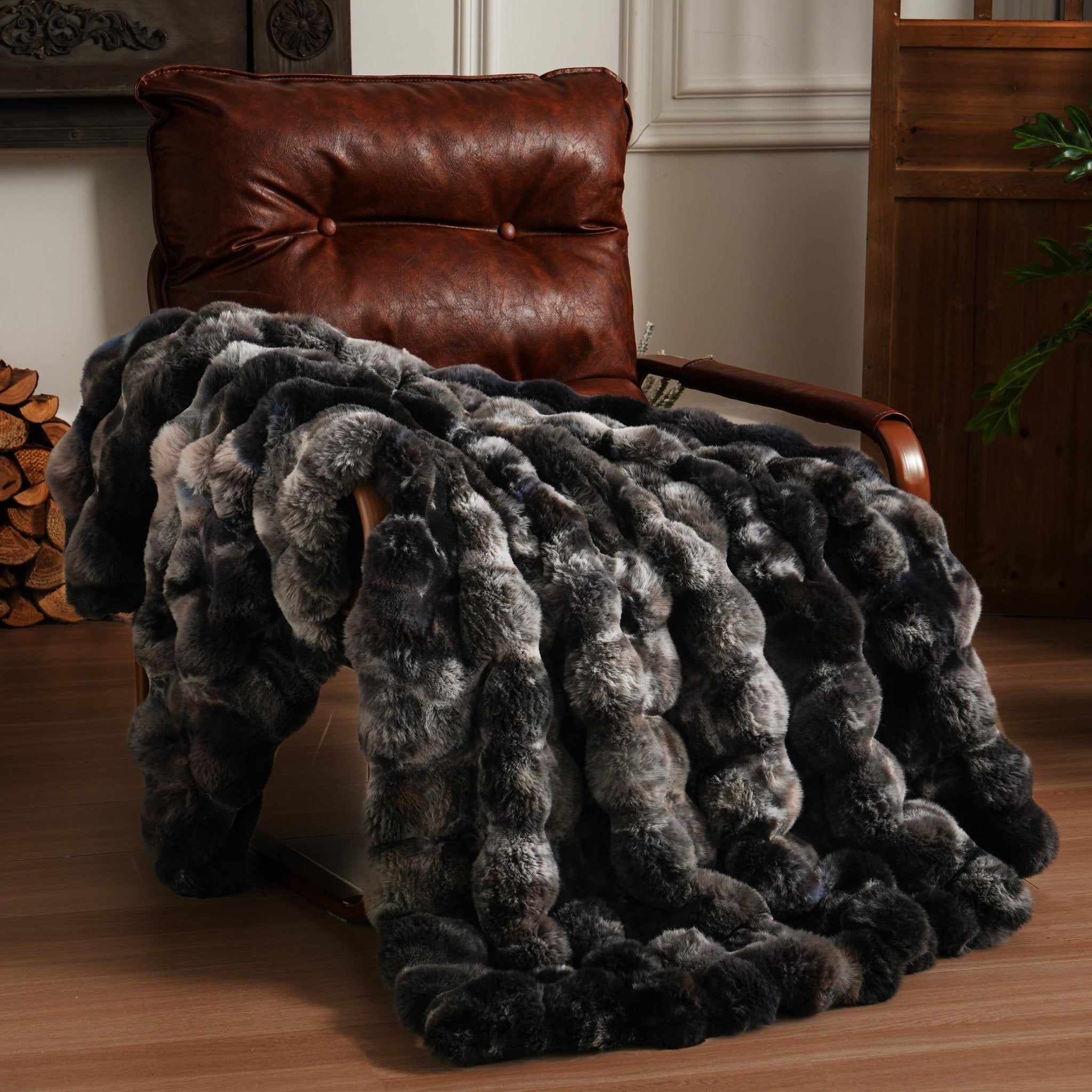 BENVWE Fluffy Faux Fur Throw Blanket for Couch, Soft Plush Thick Cozy Fuzzy Luxury Minky Bubble Blanket for Home Living Room Decor Gift for Women, Navy Blue, 63" x 80", 1100GSM - The Cozy Corner