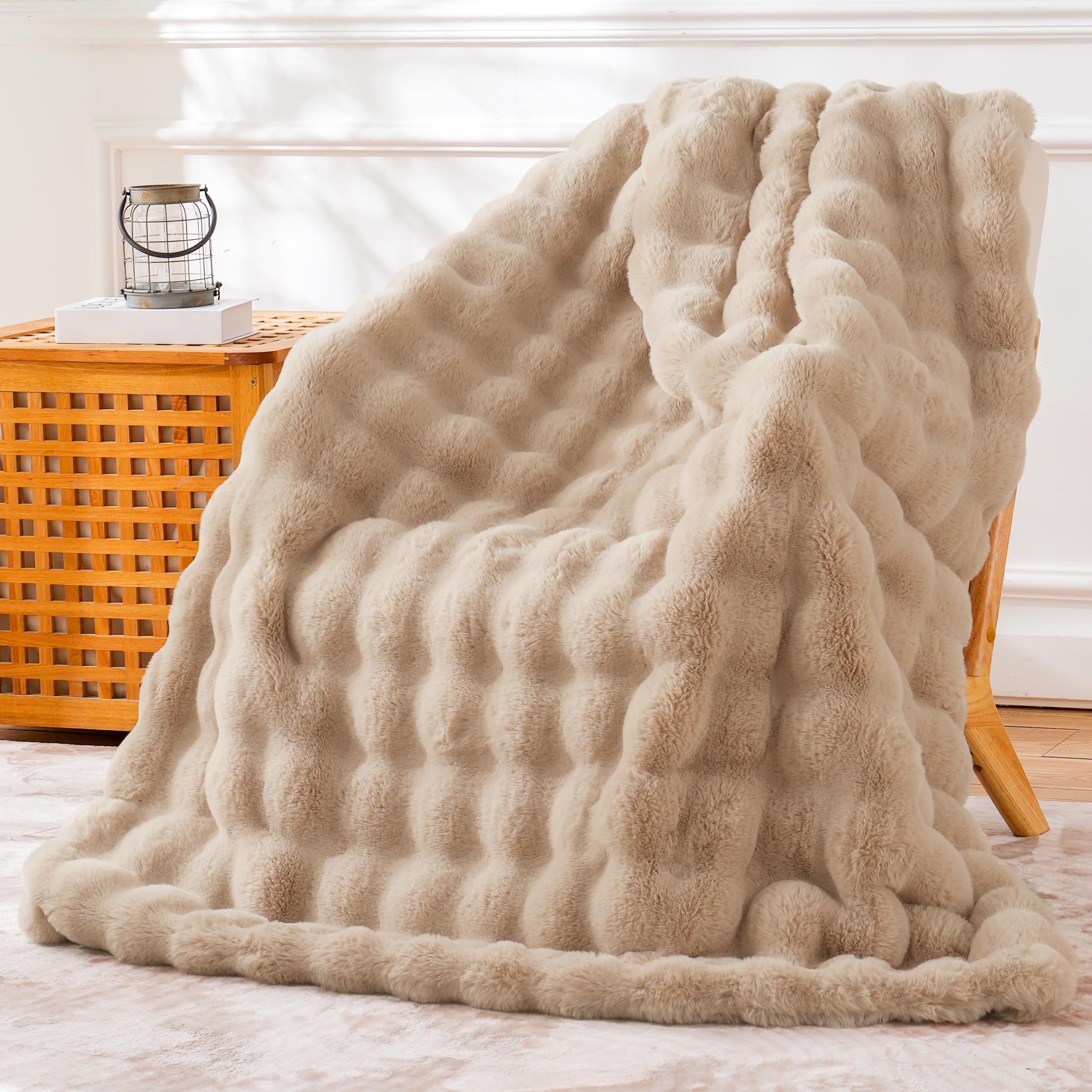 BENVWE Fluffy Faux Fur Throw Blanket for Couch, Soft Plush Thick Cozy Fuzzy Luxury Minky Bubble Blanket for Home Living Room Decor Gift for Women, Navy Blue, 63" x 80", 1100GSM - The Cozy Corner